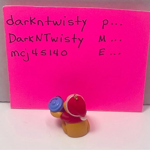 Vintage Disney Winnie the Pooh miniature Hallmark Keepsake Ornament - Picture 3 of 12